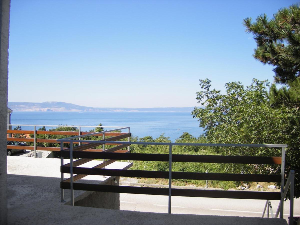 Apartments By The Sea Klenovica, Novi Vinodolski - 5581 Екстер'єр фото